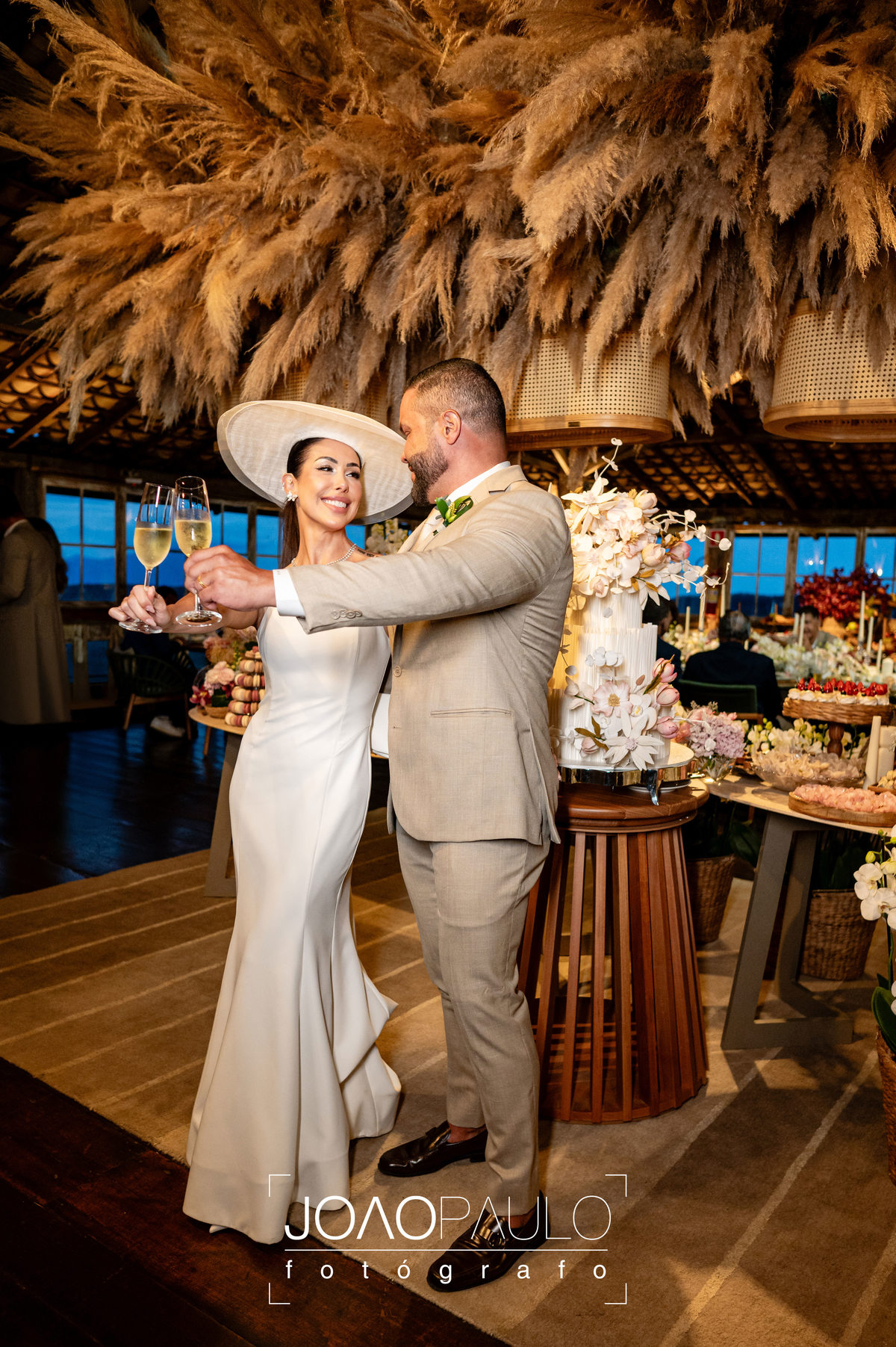 renovação de votos Bella Falconi e Maguila 