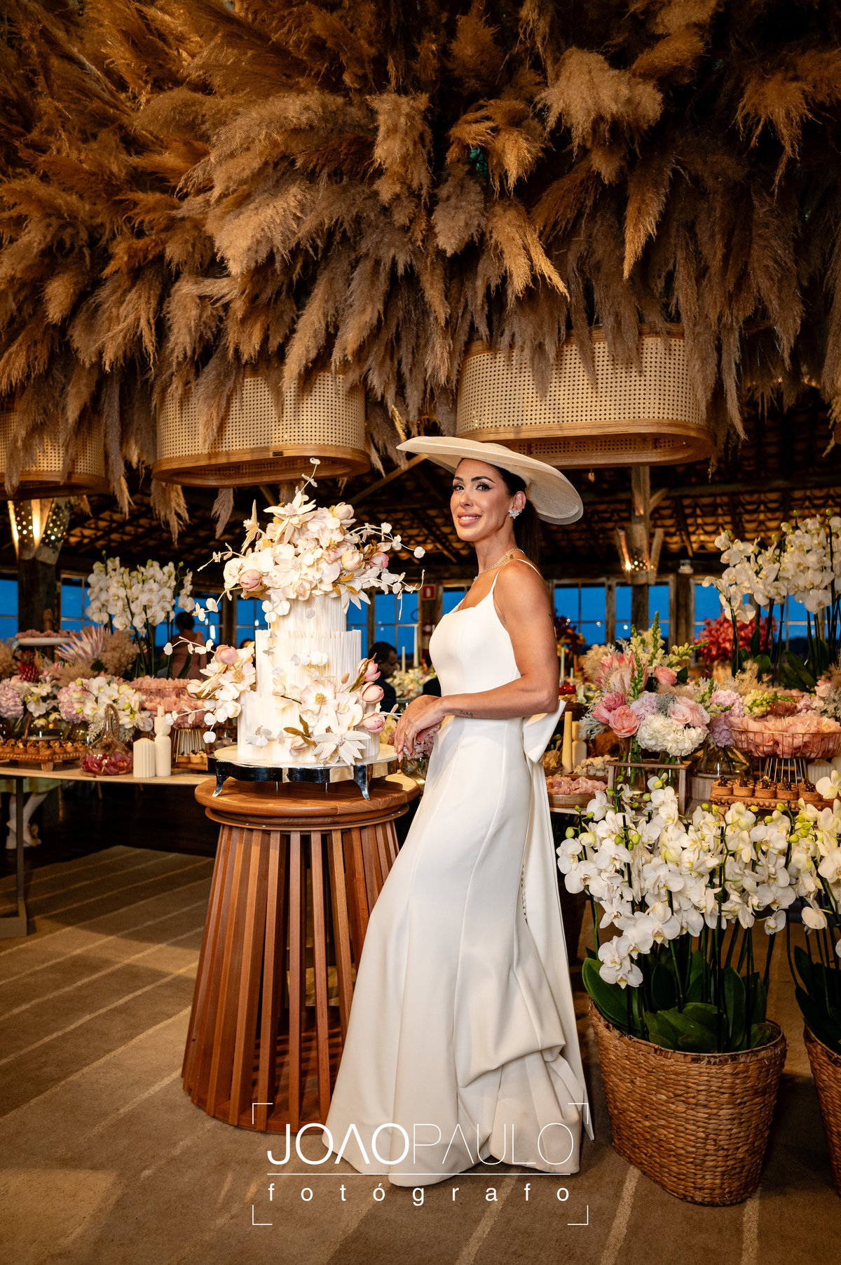 renovação de votos Bella Falconi e Maguila 