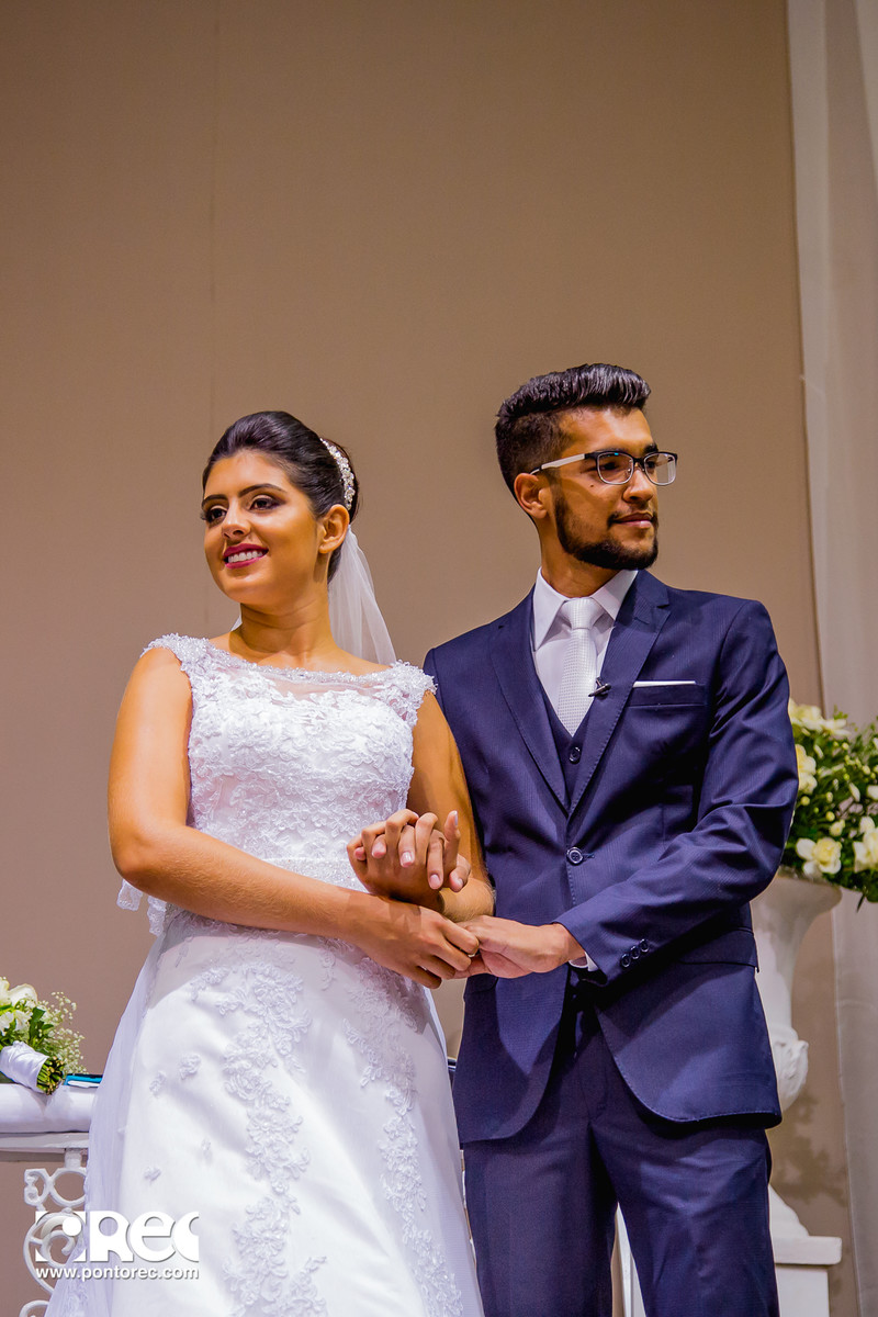 casamento goiania, fotografo de casamento em goiania, fotos de casamento, lorena e danilo, casamento lorena e danilo, ponto rec, foto de casamento goiania, gyn, make noiva, make, bride, casamentos, video casamento, vestido noiva, emocao no casamento, film