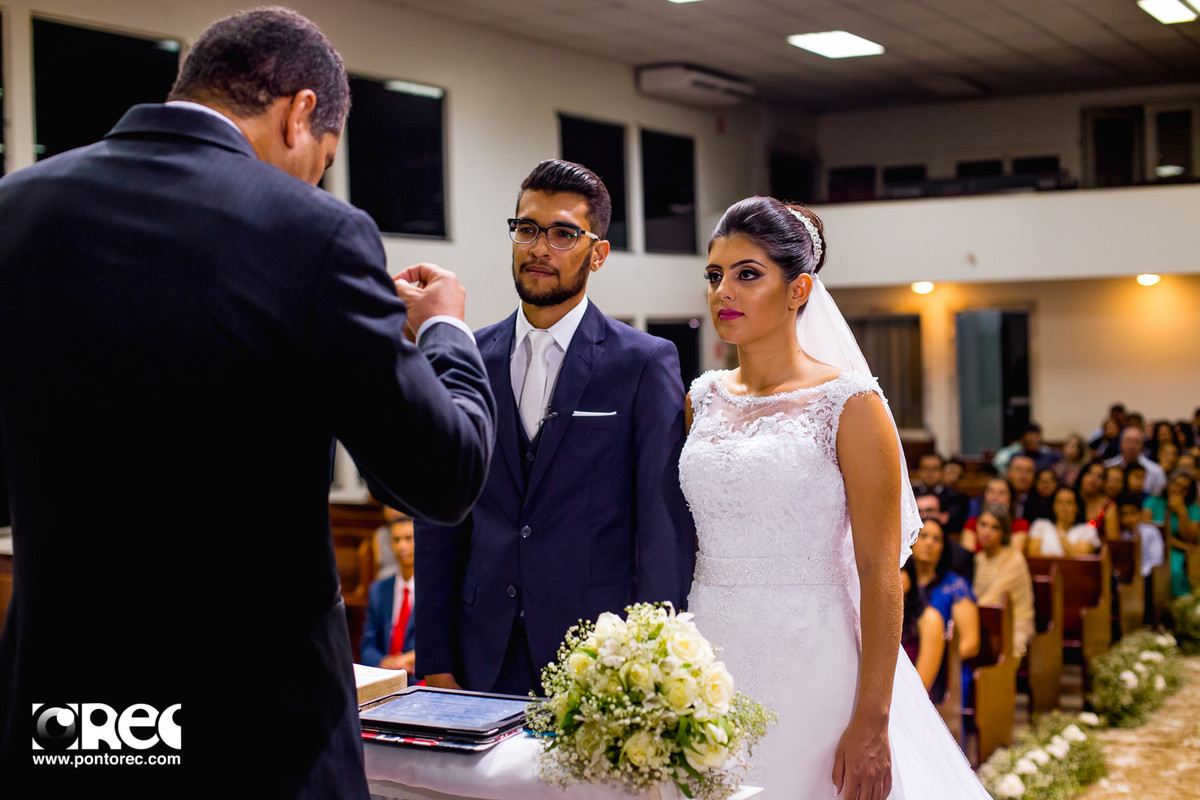casamento goiania, fotografo de casamento em goiania, fotos de casamento, lorena e danilo, casamento lorena e danilo, ponto rec, foto de casamento goiania, gyn, make noiva, make, bride, casamentos, video casamento, vestido noiva, emocao no casamento, film