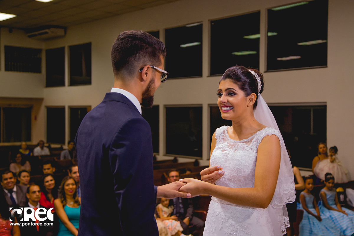 casamento goiania, fotografo de casamento em goiania, fotos de casamento, lorena e danilo, casamento lorena e danilo, ponto rec, foto de casamento goiania, gyn, make noiva, make, bride, casamentos, video casamento, vestido noiva, emocao no casamento, film
