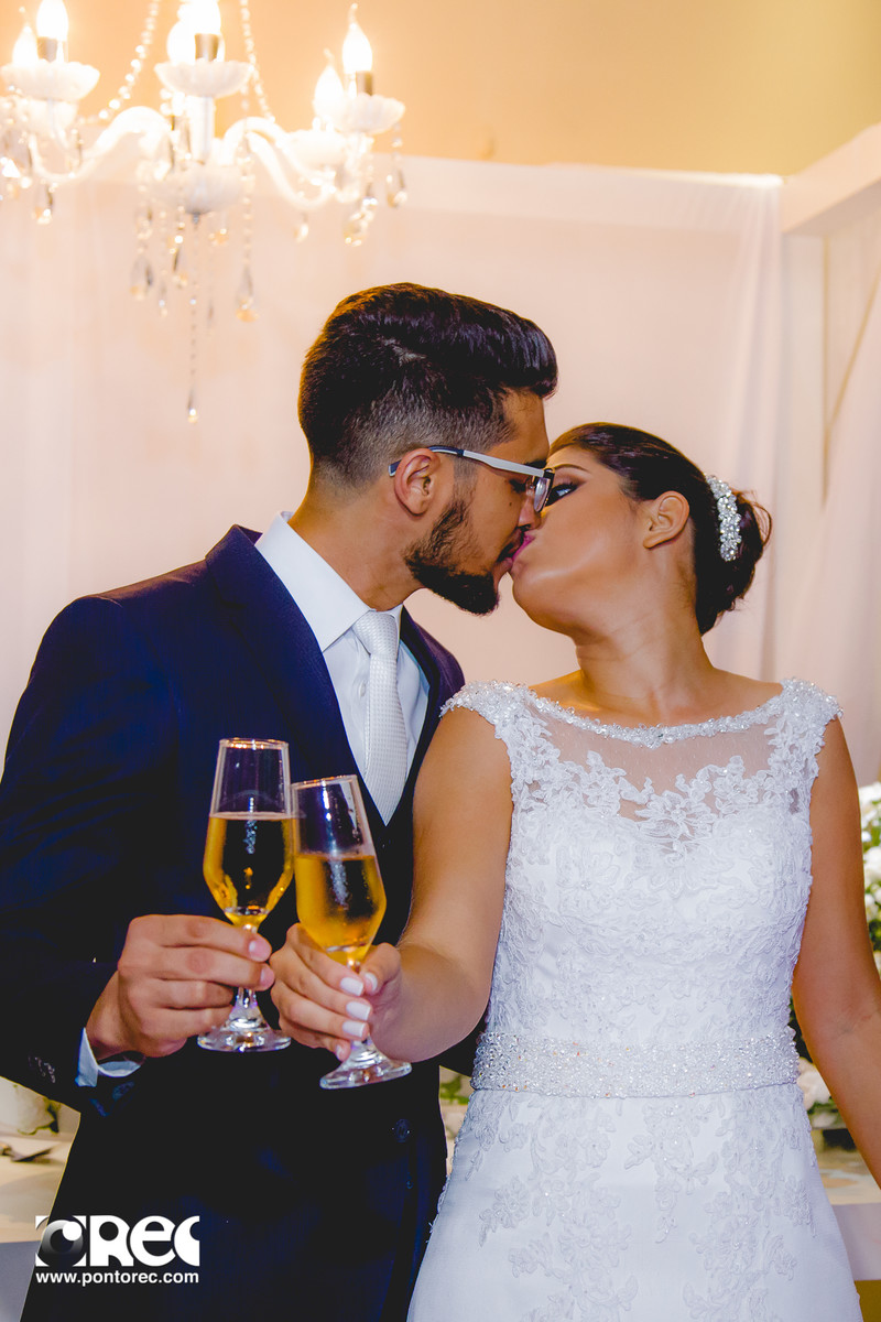 casamento goiania, fotografo de casamento em goiania, fotos de casamento, lorena e danilo, casamento lorena e danilo, ponto rec, foto de casamento goiania, gyn, make noiva, make, bride, casamentos, video casamento, vestido noiva, emocao no casamento, film