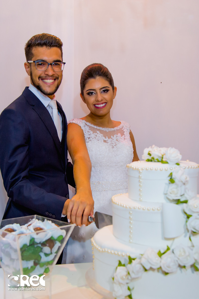 casamento goiania, fotografo de casamento em goiania, fotos de casamento, lorena e danilo, casamento lorena e danilo, ponto rec, foto de casamento goiania, gyn, make noiva, make, bride, casamentos, video casamento, vestido noiva, emocao no casamento, film