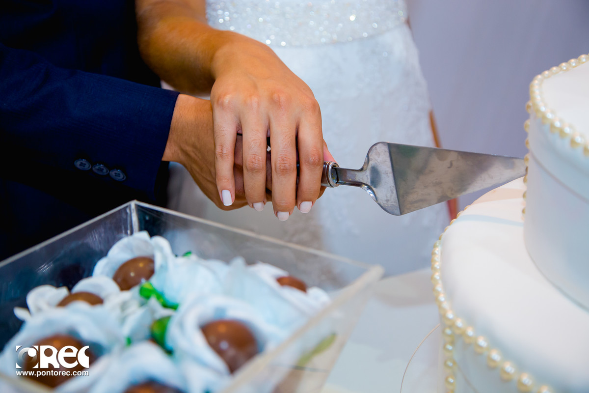 casamento goiania, fotografo de casamento em goiania, fotos de casamento, lorena e danilo, casamento lorena e danilo, ponto rec, foto de casamento goiania, gyn, make noiva, make, bride, casamentos, video casamento, vestido noiva, emocao no casamento, film