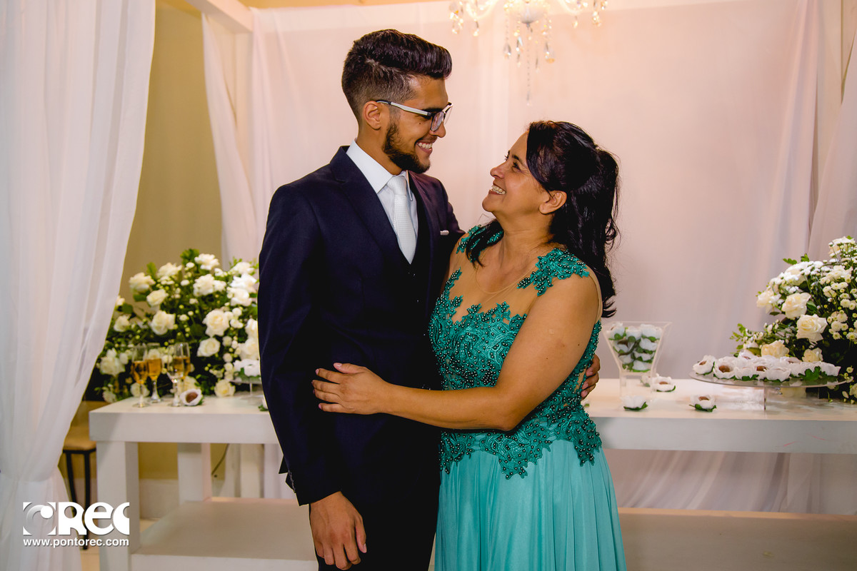 casamento goiania, fotografo de casamento em goiania, fotos de casamento, lorena e danilo, casamento lorena e danilo, ponto rec, foto de casamento goiania, gyn, make noiva, make, bride, casamentos, video casamento, vestido noiva, emocao no casamento, film