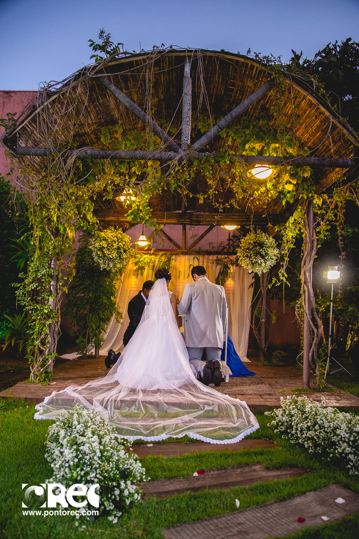 casamento, fotografia de casamento, fotos de casamento, campo grande, casorio, noiva, noivo, festa de casamento, vestido de noiva muralha festa e eventos, make noiva