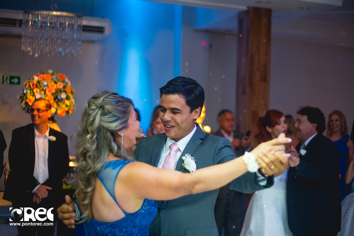 make noivo, casamento, fotografia de casamento, fotos de casamento, foto e filmagem, vou me casar, casamento em campo grande ms, bride, make, festa de casamento, filmagem de casamento, ponto rec producoes, ponto rec, casorio, vestido de noiva, cabelo e no