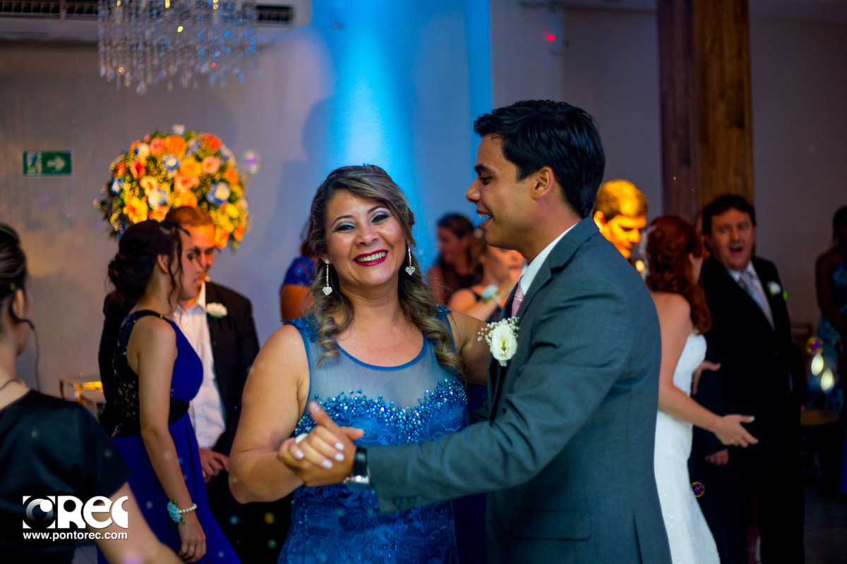 make noivo, casamento, fotografia de casamento, fotos de casamento, foto e filmagem, vou me casar, casamento em campo grande ms, bride, make, festa de casamento, filmagem de casamento, ponto rec producoes, ponto rec, casorio, vestido de noiva, cabelo e no