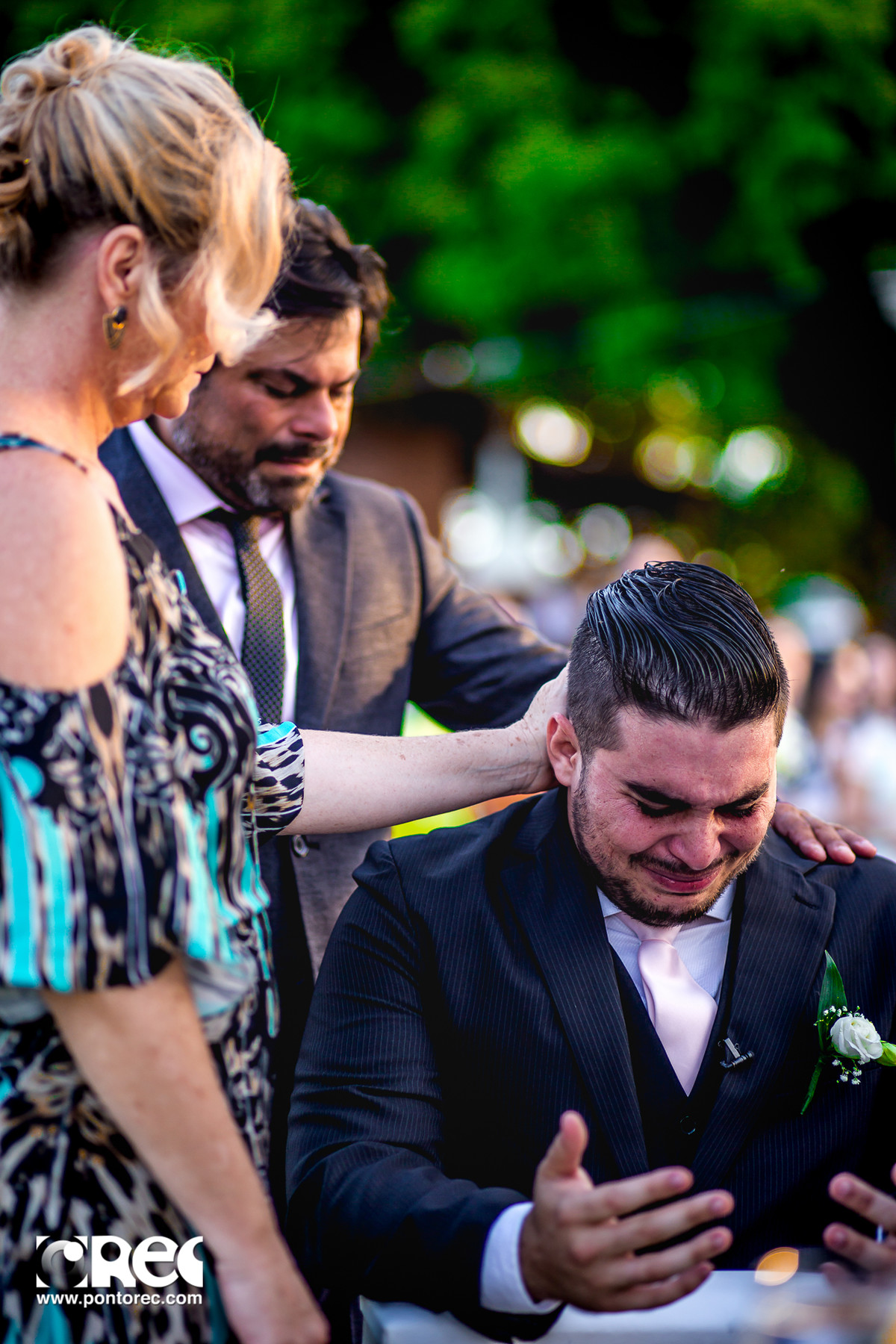 make noiva, fotografo de casamento campo grande ms, decoração casamento campo grande, casamento de dia, casamento ar livre, chacara bonança, vestido de noiva, noivo chorando