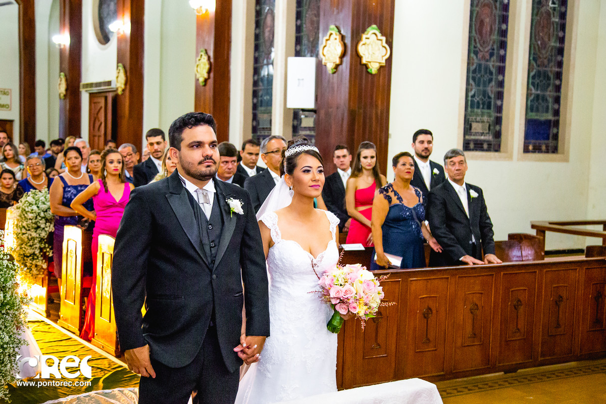 noiva, casamento igreja, fotografo de casamento, fotografia, foto de casal, bride, wedding, mini wedding, daminha, florista