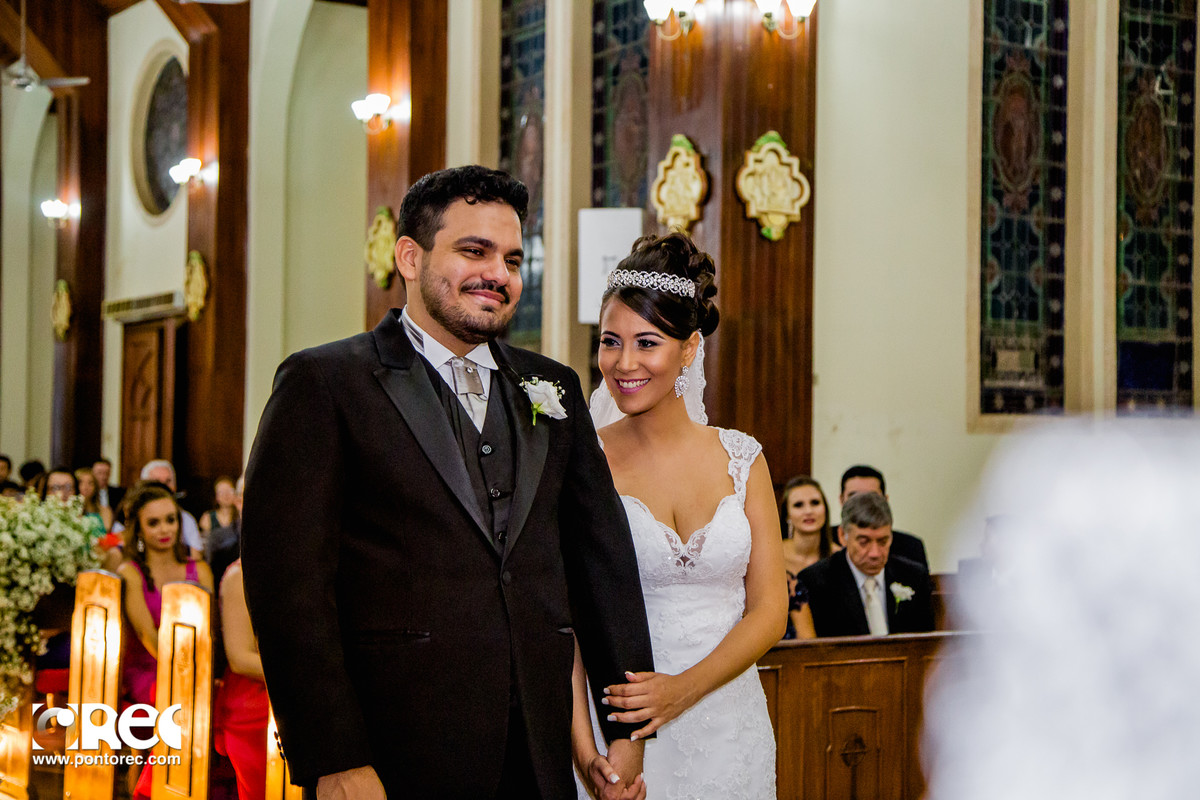 noiva, casamento igreja, fotografo de casamento, fotografia, foto de casal, bride, wedding, mini wedding, daminha, florista