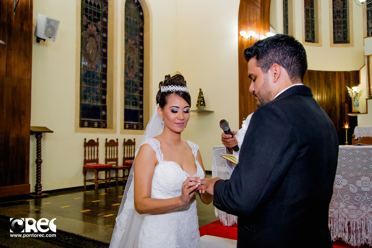 noiva, casamento igreja, fotografo de casamento, fotografia, foto de casal, bride, wedding, mini wedding, daminha, florista, aliança