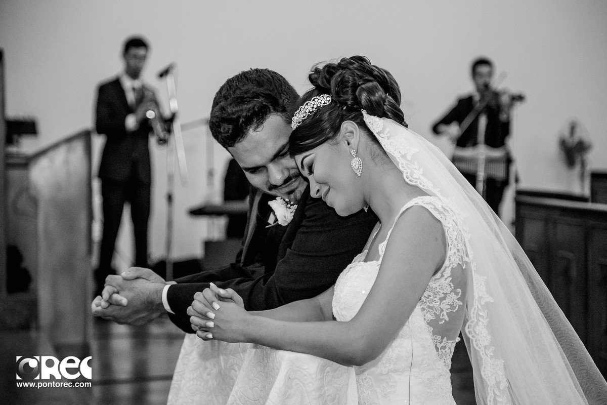 noiva, casamento igreja, fotografo de casamento, fotografia, foto de casal, bride, wedding, mini wedding, daminha, florista, aliança