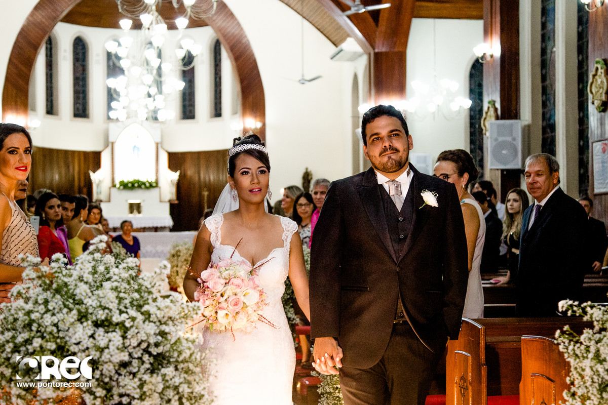 noiva, casamento igreja, fotografo de casamento, fotografia, foto de casal, bride, wedding, mini wedding, daminha, florista, aliança