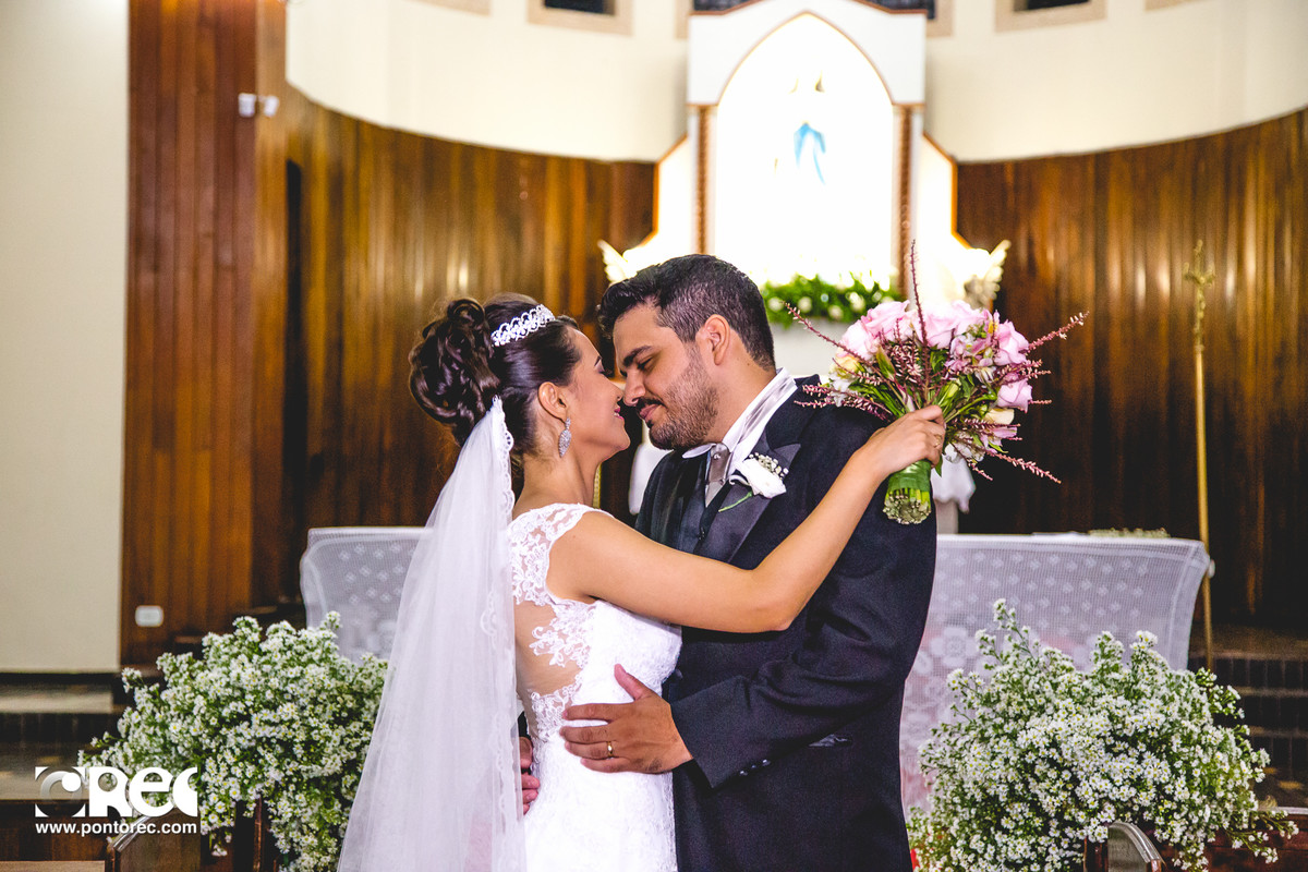 noiva, casamento igreja, fotografo de casamento, fotografia, foto de casal, bride, wedding, mini wedding, daminha, florista, aliança