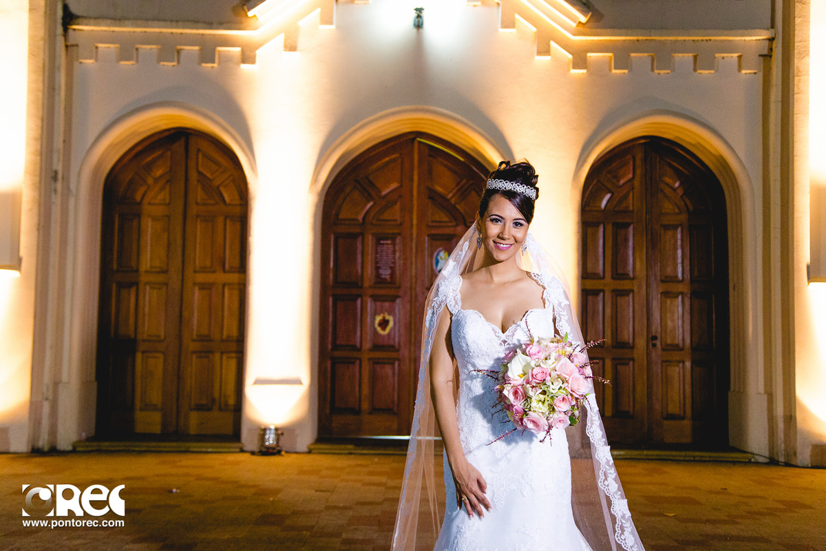 noiva, casamento igreja, fotografo de casamento, fotografia, foto de casal, bride, wedding, mini wedding, daminha, florista, aliança