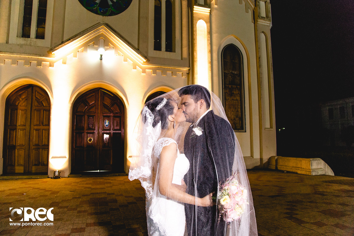 noiva, casamento igreja, fotografo de casamento, fotografia, foto de casal, bride, wedding, mini wedding, daminha, florista, aliança