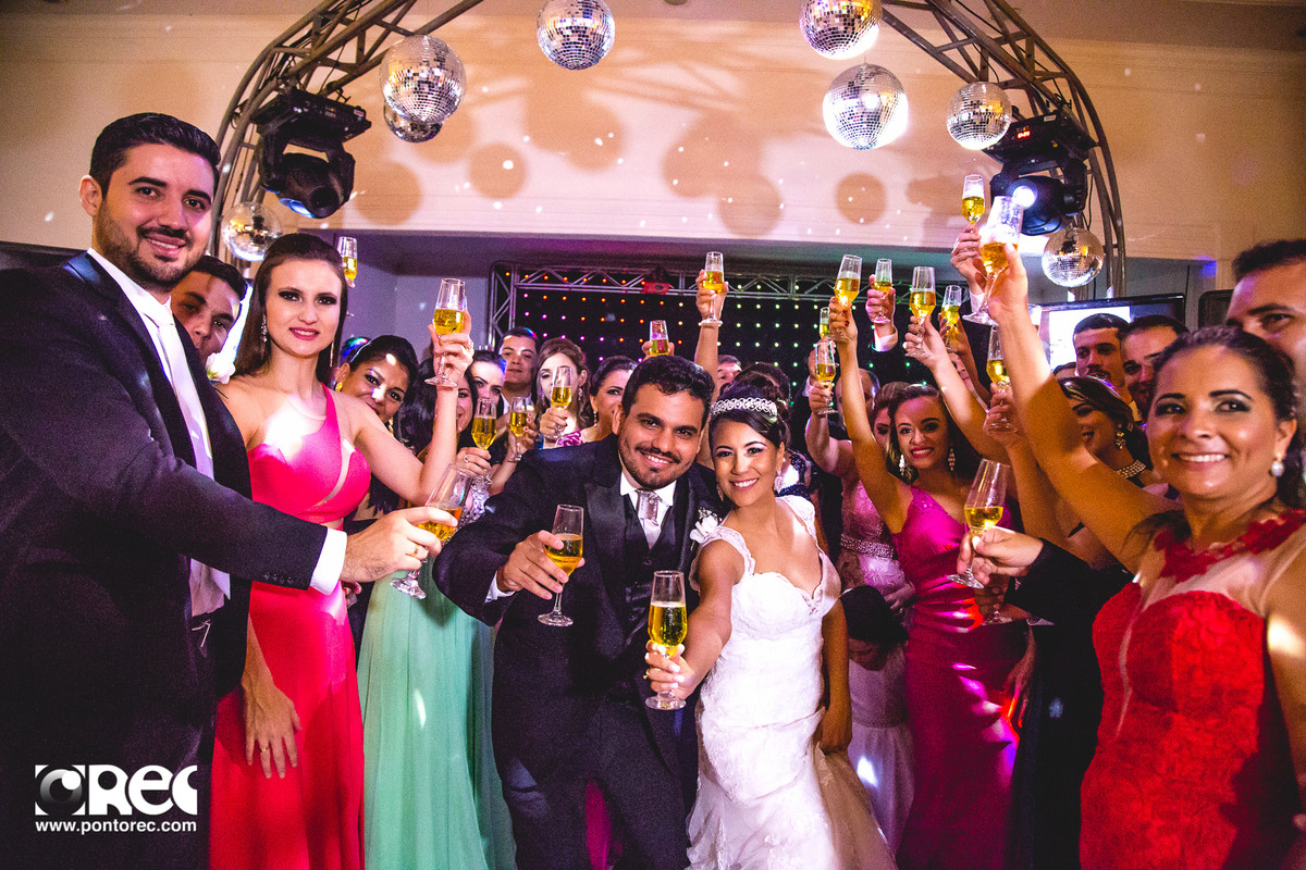 noiva, casamento igreja, fotografo de casamento, fotografia, foto de casal, bride, wedding, mini wedding, daminha, florista, aliança