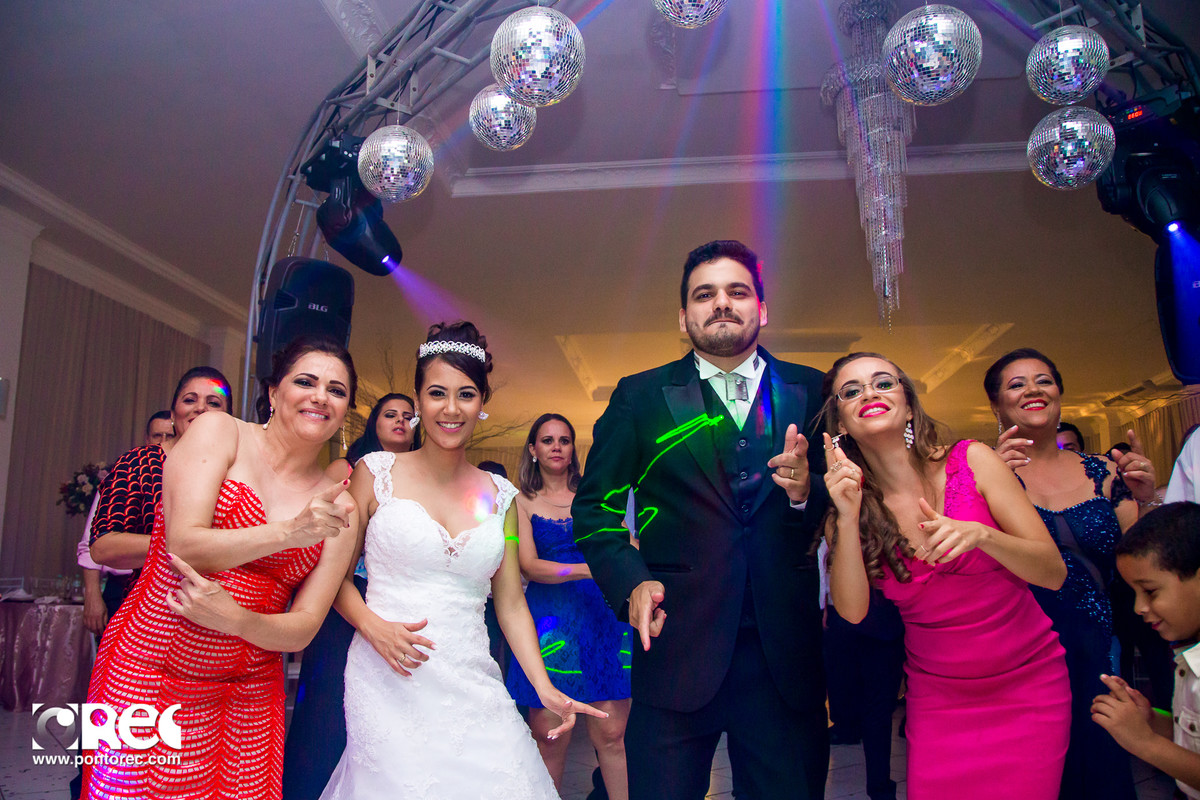 noiva, casamento igreja, fotografo de casamento, fotografia, foto de casal, bride, wedding, mini wedding, daminha, florista, aliança