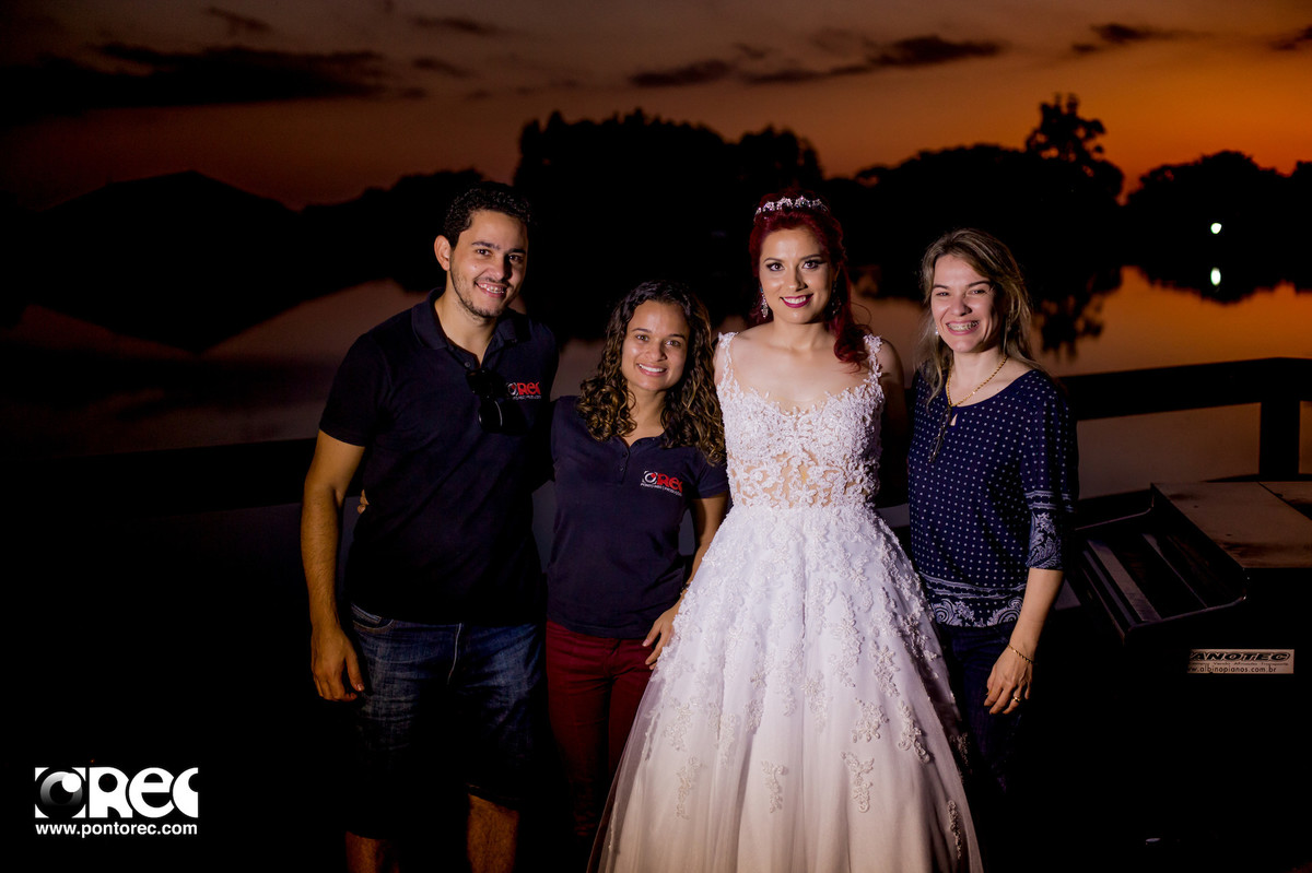 noiva, noivado, buque, por do sol, acessorios noiva, vestido de noiva, fotografia de casamento, fotografo de casamento, campo grande, editorial