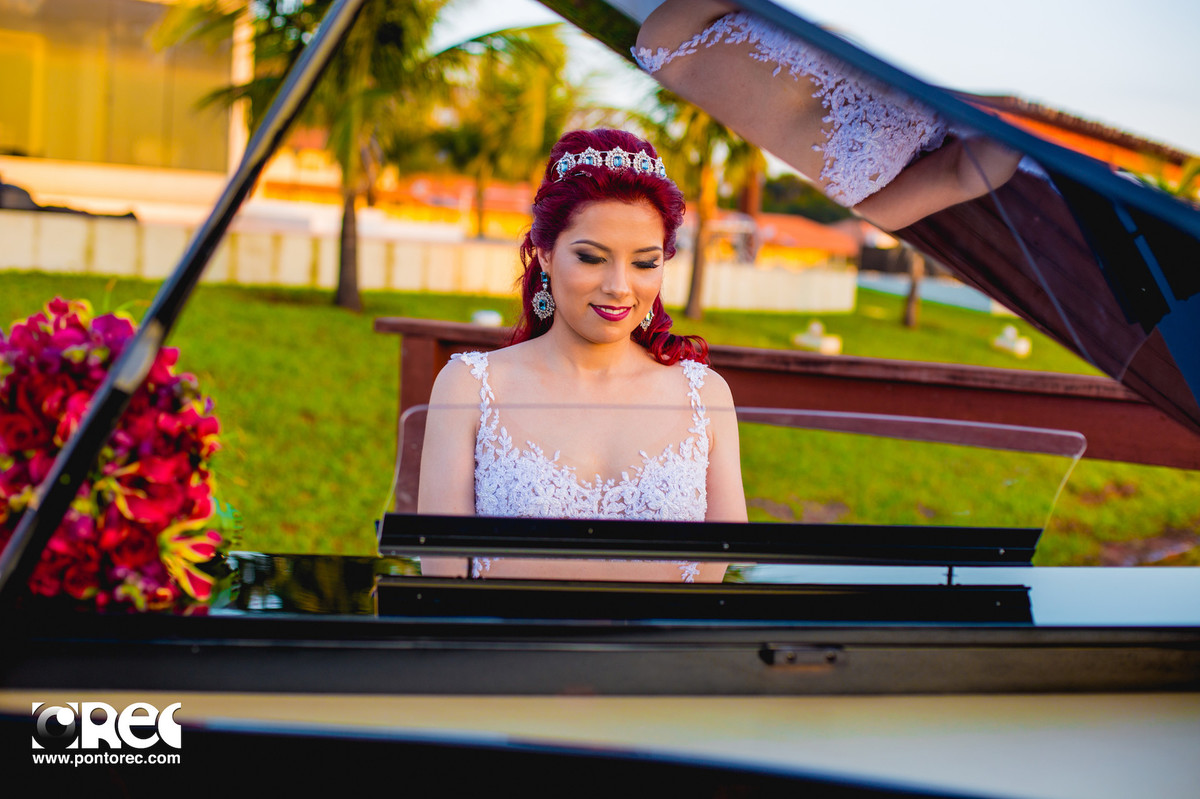 noiva, noivado, buque, por do sol, acessorios noiva, vestido de noiva, fotografia de casamento, fotografo de casamento, campo grande, editorial
