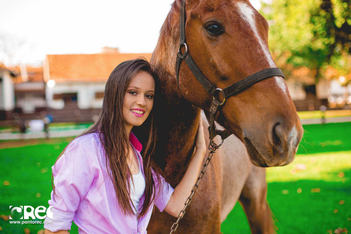 debutante, 15 anos, ensaio 15 anos, bruna 15 anos, hipismo, hipica, ensaio na hipica, aniversario 15 anos, ponto rec, fotos de 15 anos, ensaio fotografico 15 anos