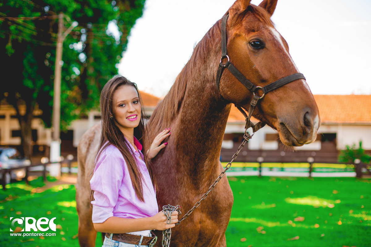 debutante, 15 anos, ensaio 15 anos, bruna 15 anos, hipismo, hipica, ensaio na hipica, aniversario 15 anos, ponto rec, fotos de 15 anos, ensaio fotografico 15 anos
