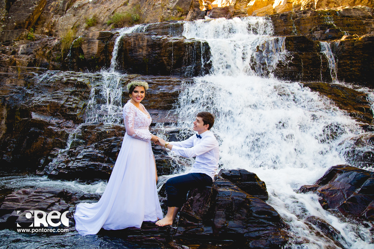 trash de dress, pirenopolis, goias, goiania, fotografia, fotografo de casamento, fotografo, fotografia de casamento, pre casamento, casamento com estilo, instalove,