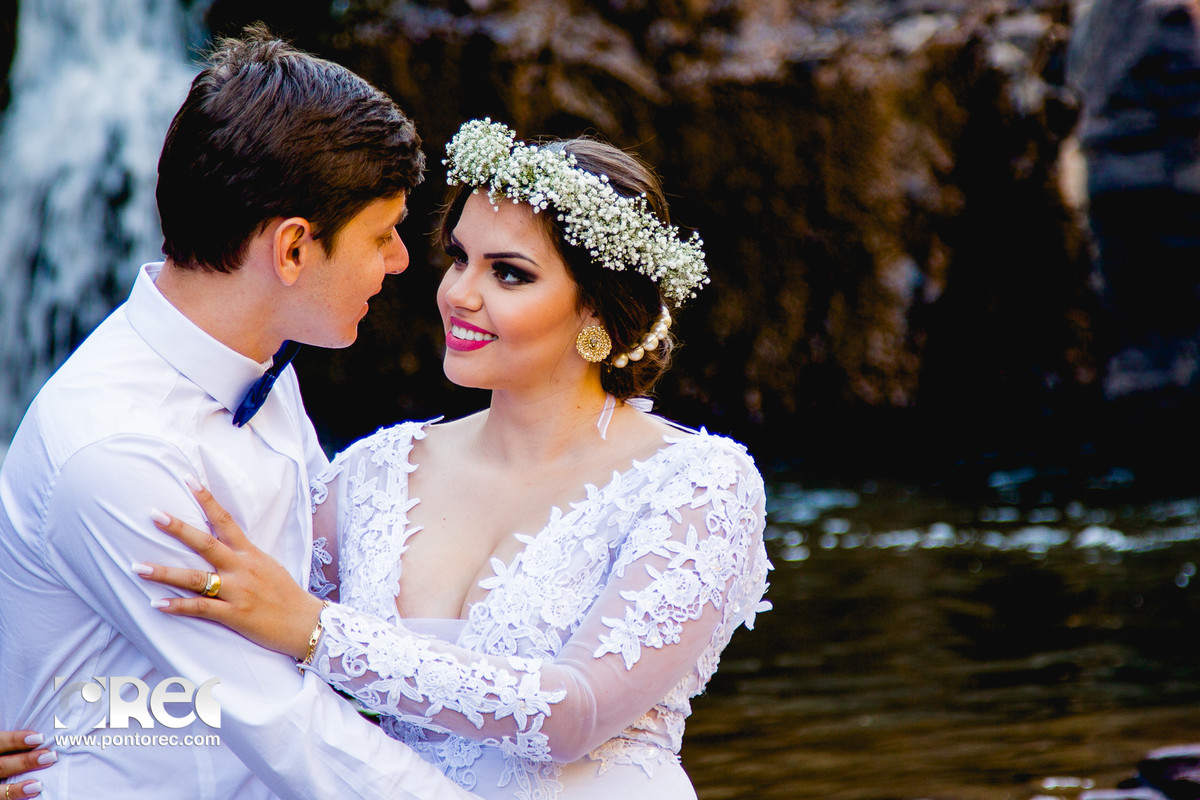 trash de dress, pirenopolis, goias, goiania, fotografia, fotografo de casamento, fotografo, fotografia de casamento, pre casamento, casamento com estilo, instalove,, cachoeira, por do sol