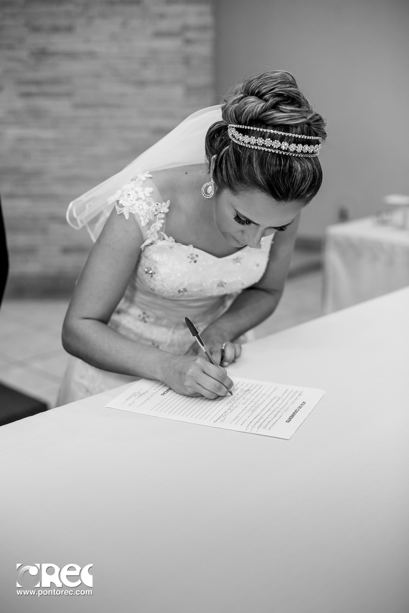 vestido de noiva, fotografo campo grande, fotografia campo grande, fotografo campo grande ms, fotografia campo grande ms, fotografo de casamento, fotografo de casamento em campo grande, vestido de casamento, buque de noiva, casamento top, campo grande, fo