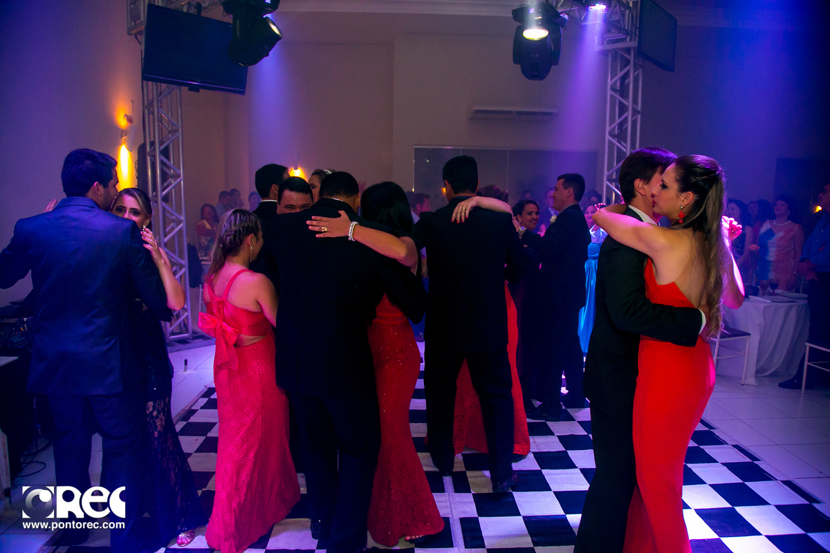 vestido de noiva, fotografo campo grande, fotografia campo grande, fotografo campo grande ms, fotografia campo grande ms, fotografo de casamento, fotografo de casamento em campo grande, vestido de casamento, buque de noiva, casamento top, campo grande, fo