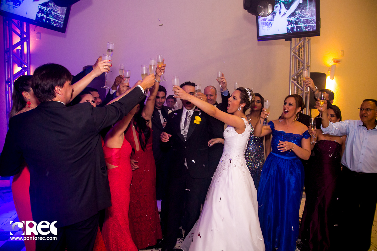 vestido de noiva, fotografo campo grande, fotografia campo grande, fotografo campo grande ms, fotografia campo grande ms, fotografo de casamento, fotografo de casamento em campo grande, vestido de casamento, buque de noiva, casamento top, campo grande, fo