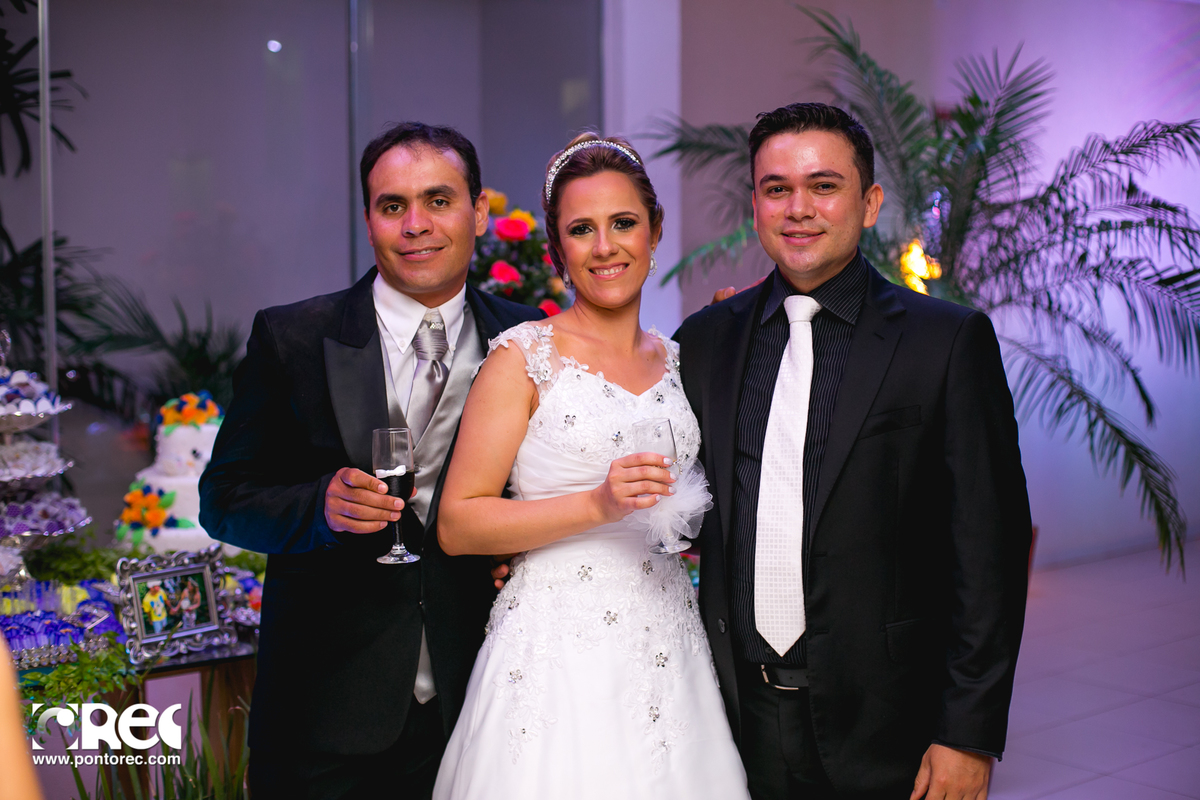 vestido de noiva, fotografo campo grande, fotografia campo grande, fotografo campo grande ms, fotografia campo grande ms, fotografo de casamento, fotografo de casamento em campo grande, vestido de casamento, buque de noiva, casamento top, campo grande, fo