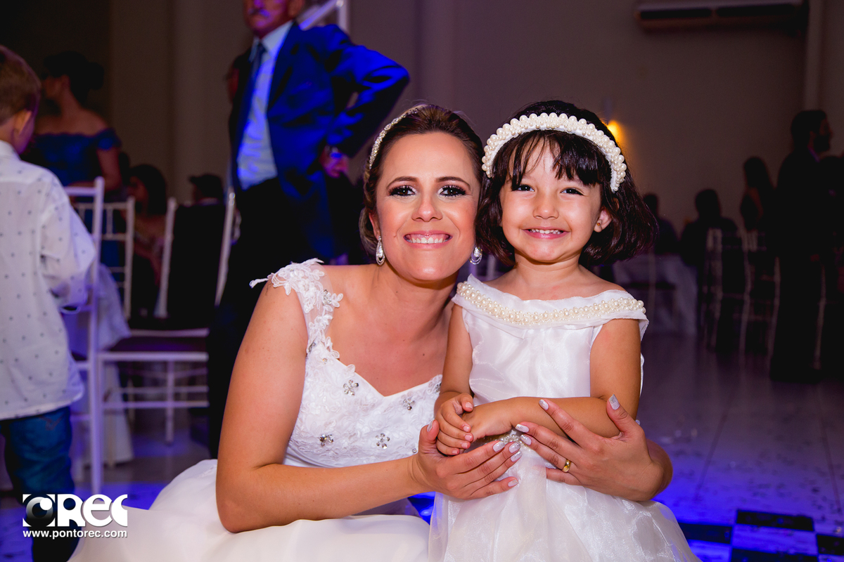 vestido de noiva, fotografo campo grande, fotografia campo grande, fotografo campo grande ms, fotografia campo grande ms, fotografo de casamento, fotografo de casamento em campo grande, vestido de casamento, buque de noiva, casamento top, campo grande, fo