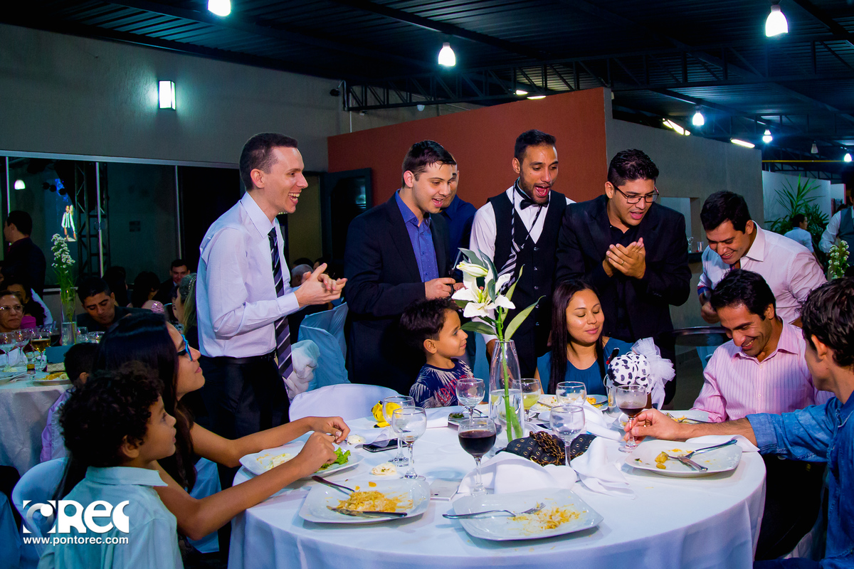 vestido de noiva, fotografo campo grande, fotografia campo grande, fotografo campo grande ms, fotografia campo grande ms, fotografo de casamento, fotografo de casamento em campo grande, vestido de casamento, buque de noiva, casamento top, campo grande, fo