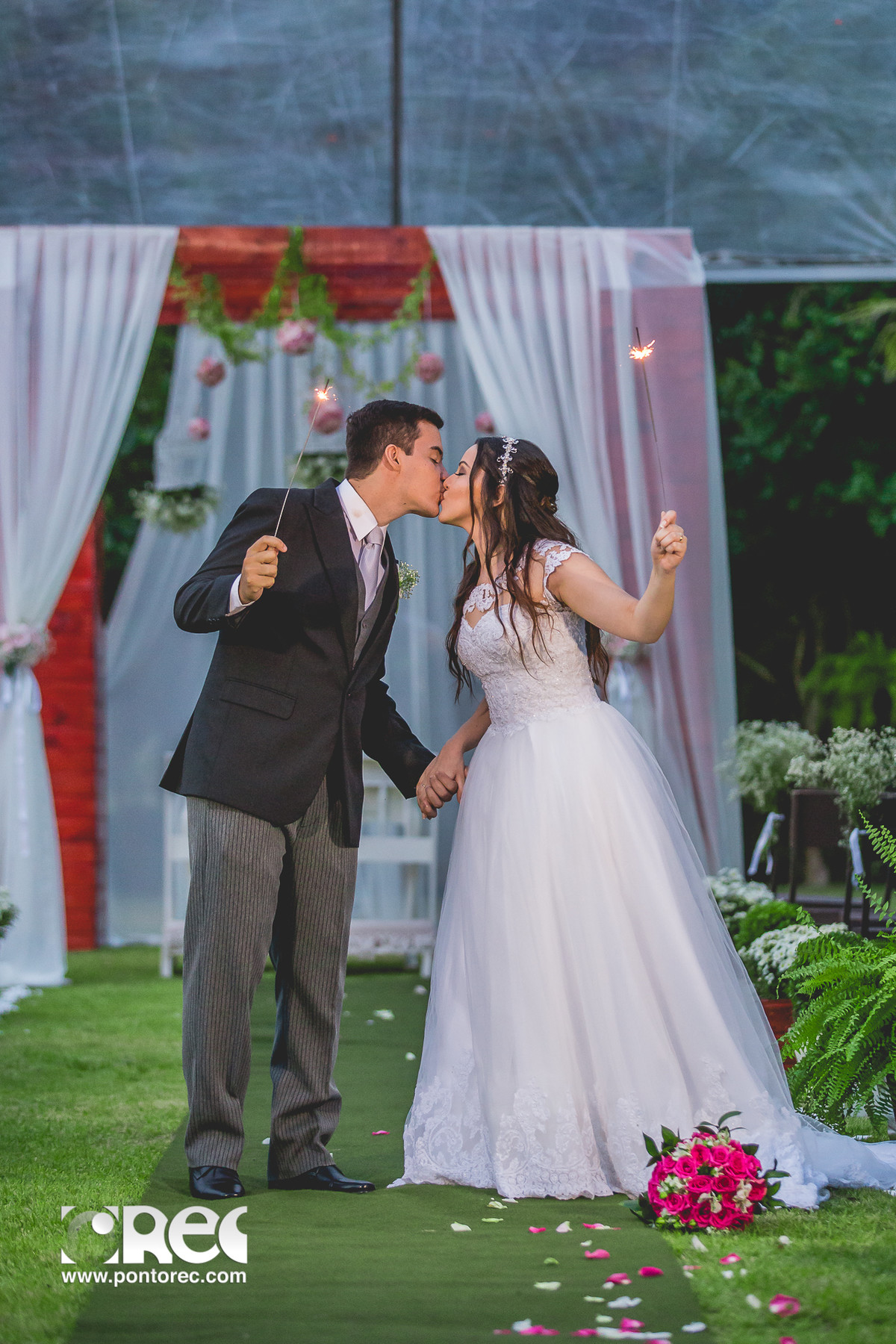 fotografia de casamento campo grande ms, fotografo de casamento campo grande ms, wedding, noiva, foto de casamento, sapato de noiva, vestido de noiva, casamento, wedding, casamento de dia