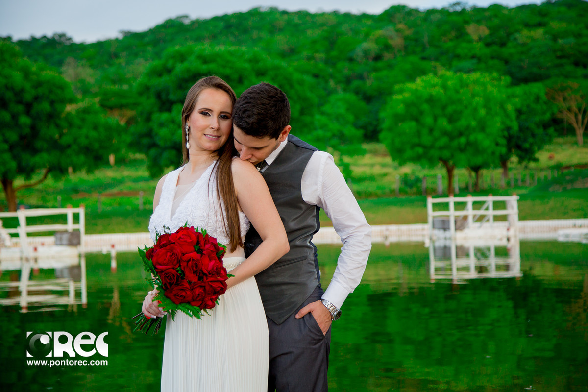 ensaio trash the dress, noivos, noiva, ensaio externo, ensaio noivos, ensaio pre casamento, fotografia de casamento campo grande ms