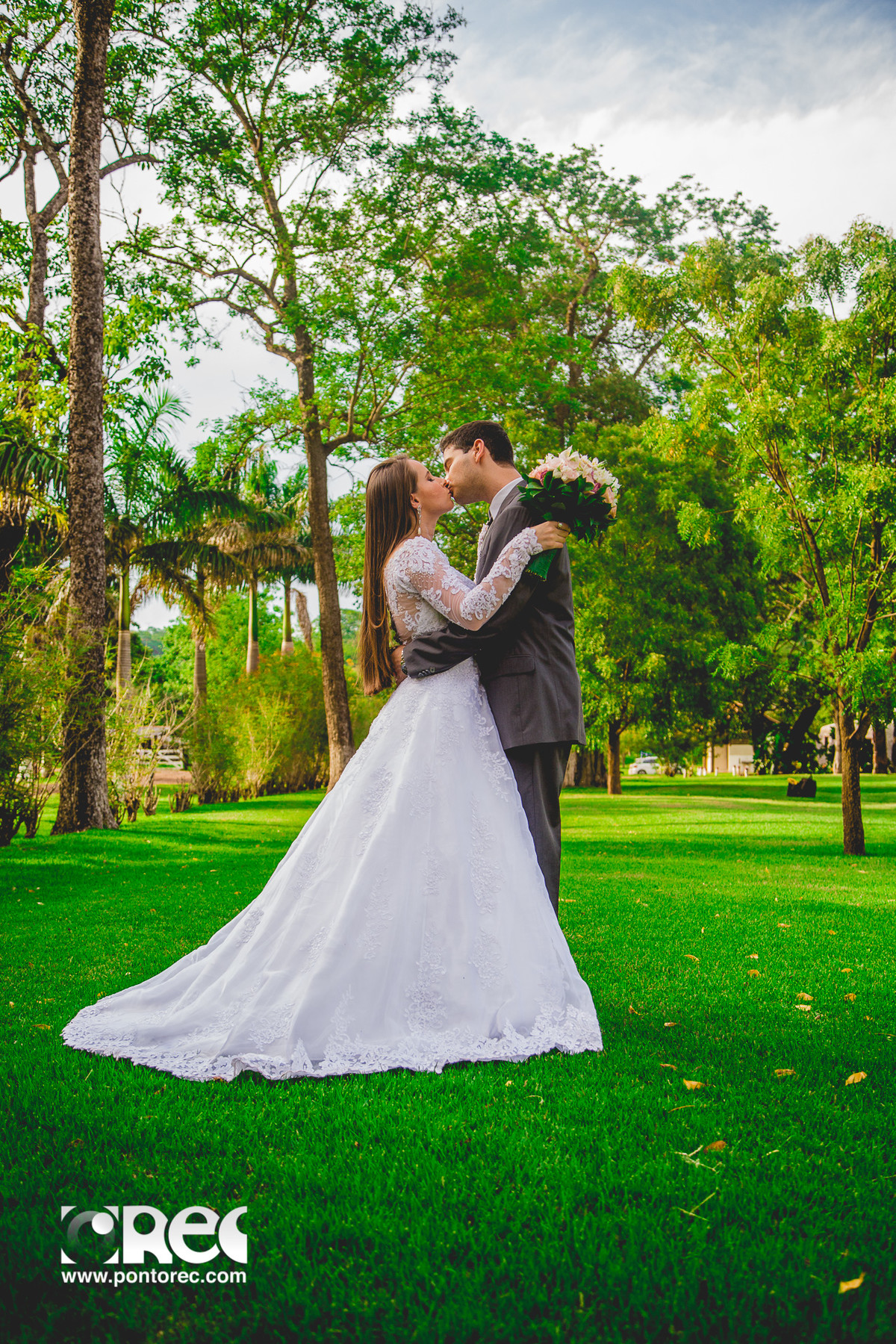 ensaio trash the dress, noivos, noiva, ensaio externo, ensaio noivos, ensaio pre casamento, fotografia de casamento campo grande ms