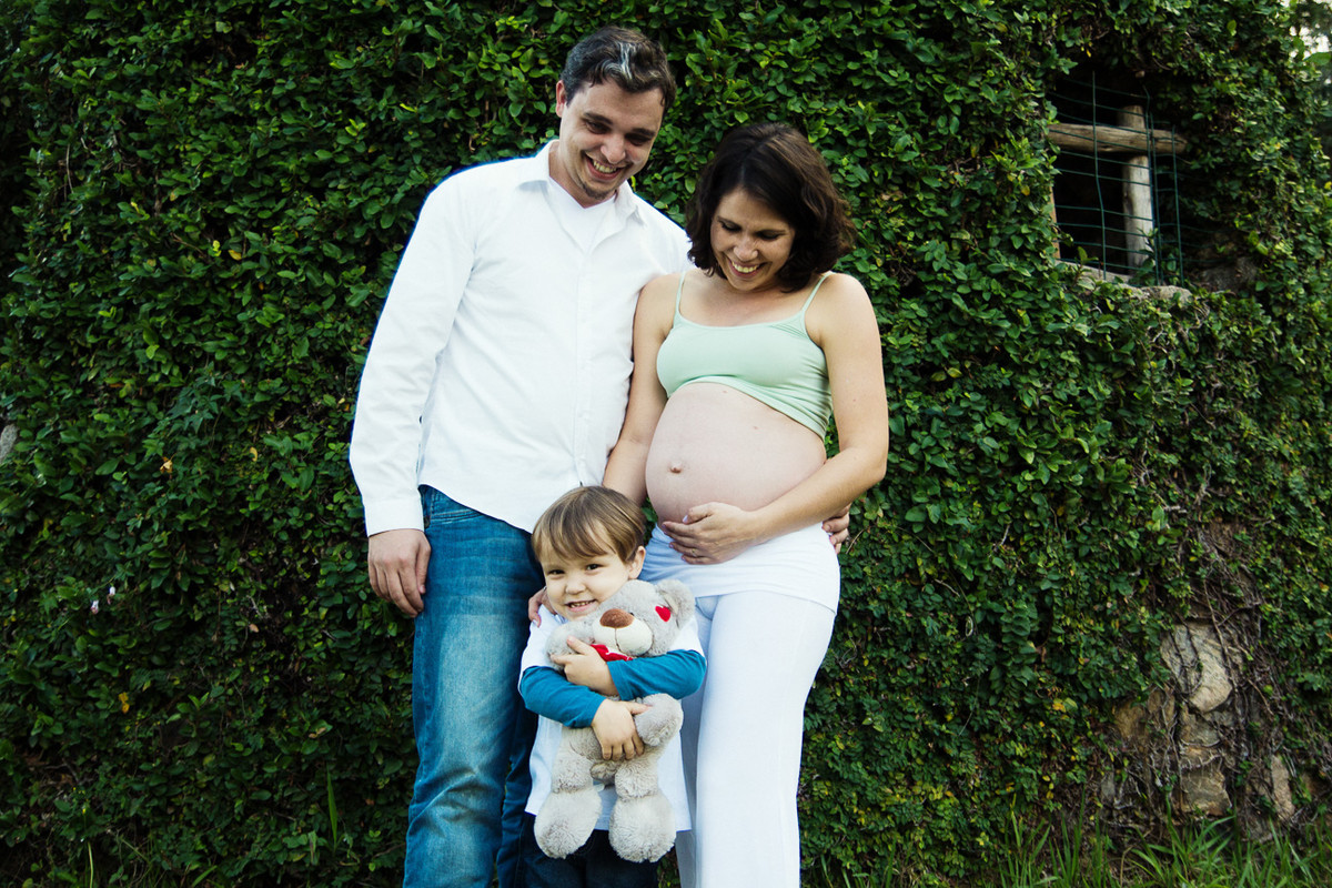 FOTÓGRAFA DE FAMÍLIA DONA BORBOLETA, FOTOGRAFIA EXTERNA DE GESTANTE