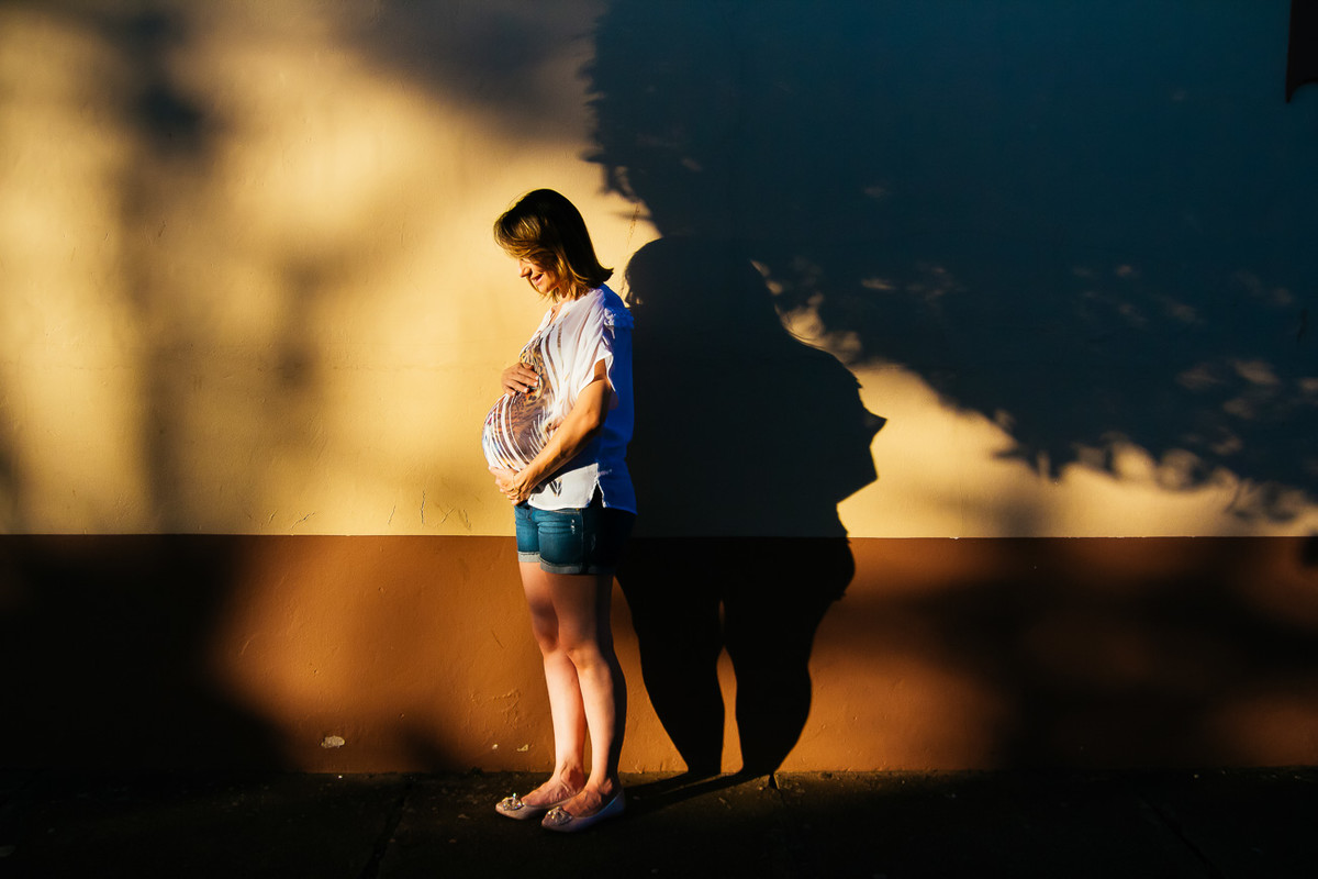 GRÁVIDA SENDO FOTOGRAFADA, GRÁVIDA FOTOGRAFADA INDAIATUBA SP, CAMPINAS SP FOTOGRAFIA DE FAMÍLIA E FOTOGRAFIA DE GESTANTE