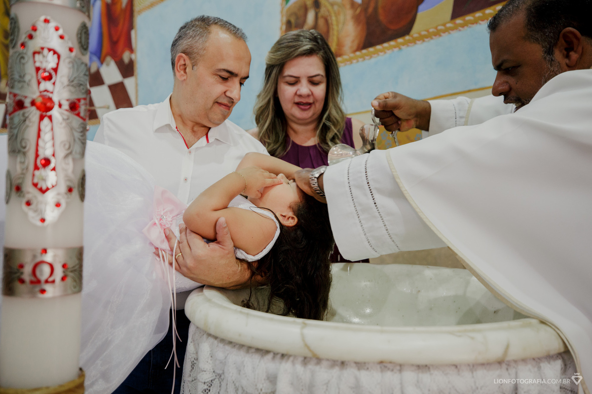 batizado infantil católico igreja de araçariguama são roque festa criança