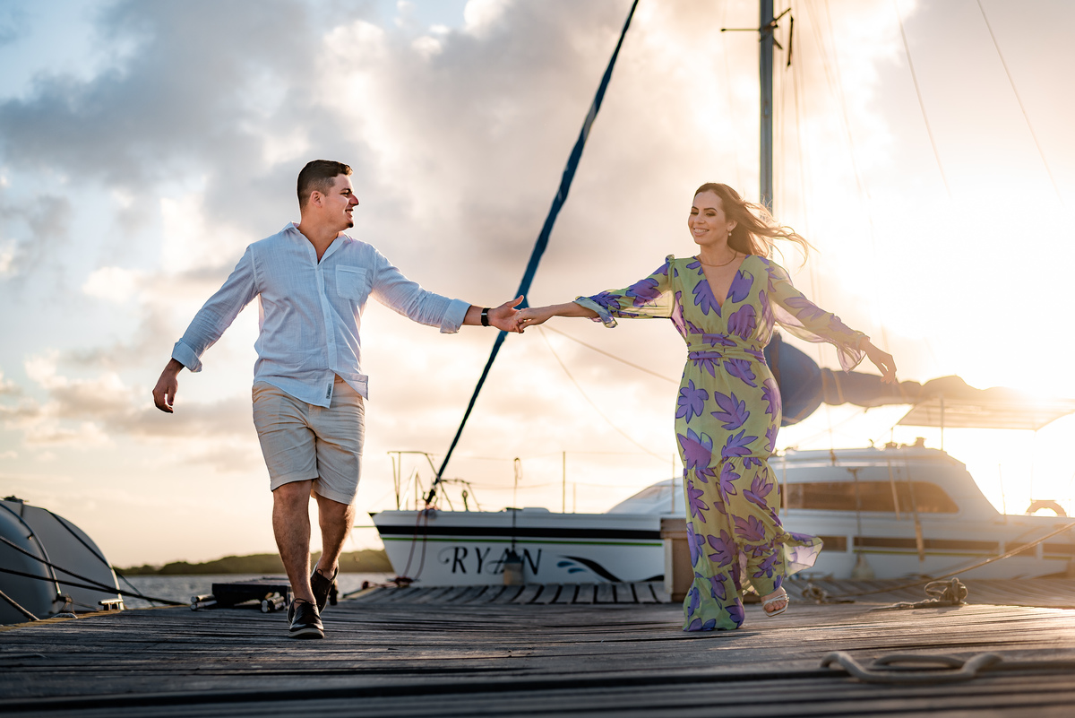 Ensaio de casal no Iate Clube do Natal, pôr do sol, ensaio de casal, ensaio de casal em natal, fotografo de casamento em natal, fotografo em natal, pre-wedding, pré-casamento,