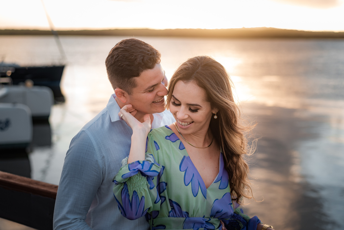 Ensaio de casal no Iate Clube do Natal, pôr do sol, ensaio de casal, ensaio de casal em natal, fotografo de casamento em natal, fotografo em natal, pre-wedding, pré-casamento,
