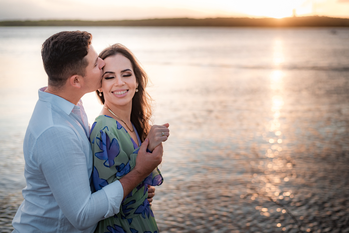 Ensaio de casal no Iate Clube do Natal, pôr do sol, ensaio de casal, ensaio de casal em natal, fotografo de casamento em natal, fotografo em natal, pre-wedding, pré-casamento,