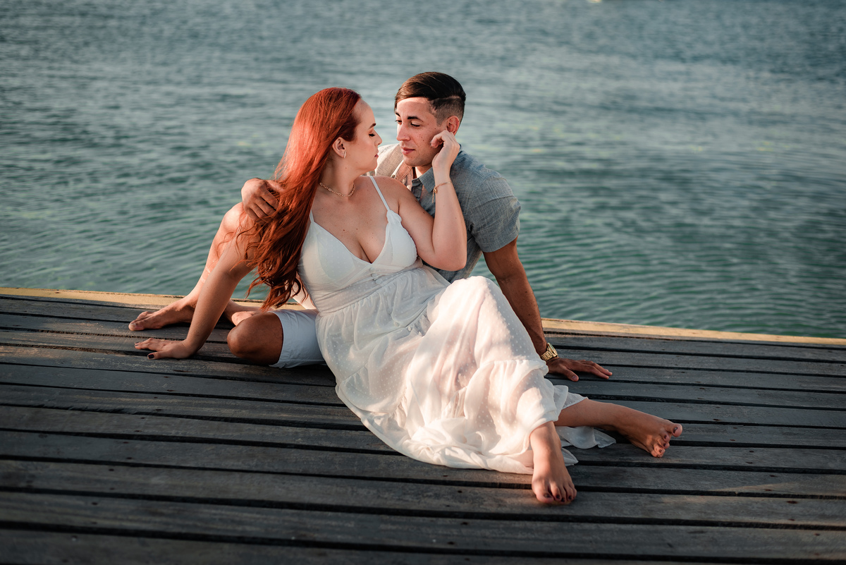 Ensaio de Casal no Iate Clube do Natal - Natal, Rio Grande do Norte - Ensaio ao por do sol - ensaio no veleiro -  veleiro - velejar - forte dos reis magos