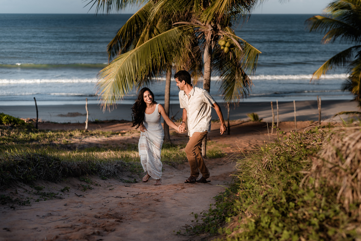 Ensaio de casal em natal rn, ensaio de casal em parnamirim rn, ensaio de casal na praia de cotovelo rn, ensaio de casal com cachorro, ensaio de casal com pet, ensaio de casal com tartaruga, ensaio de casal na praia, ensaio de casal em casa