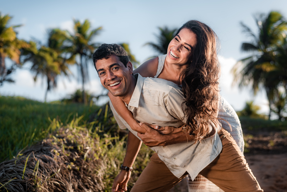 Ensaio de casal em natal rn, ensaio de casal em parnamirim rn, ensaio de casal na praia de cotovelo rn, ensaio de casal com cachorro, ensaio de casal com pet, ensaio de casal com tartaruga, ensaio de casal na praia, ensaio de casal em casa