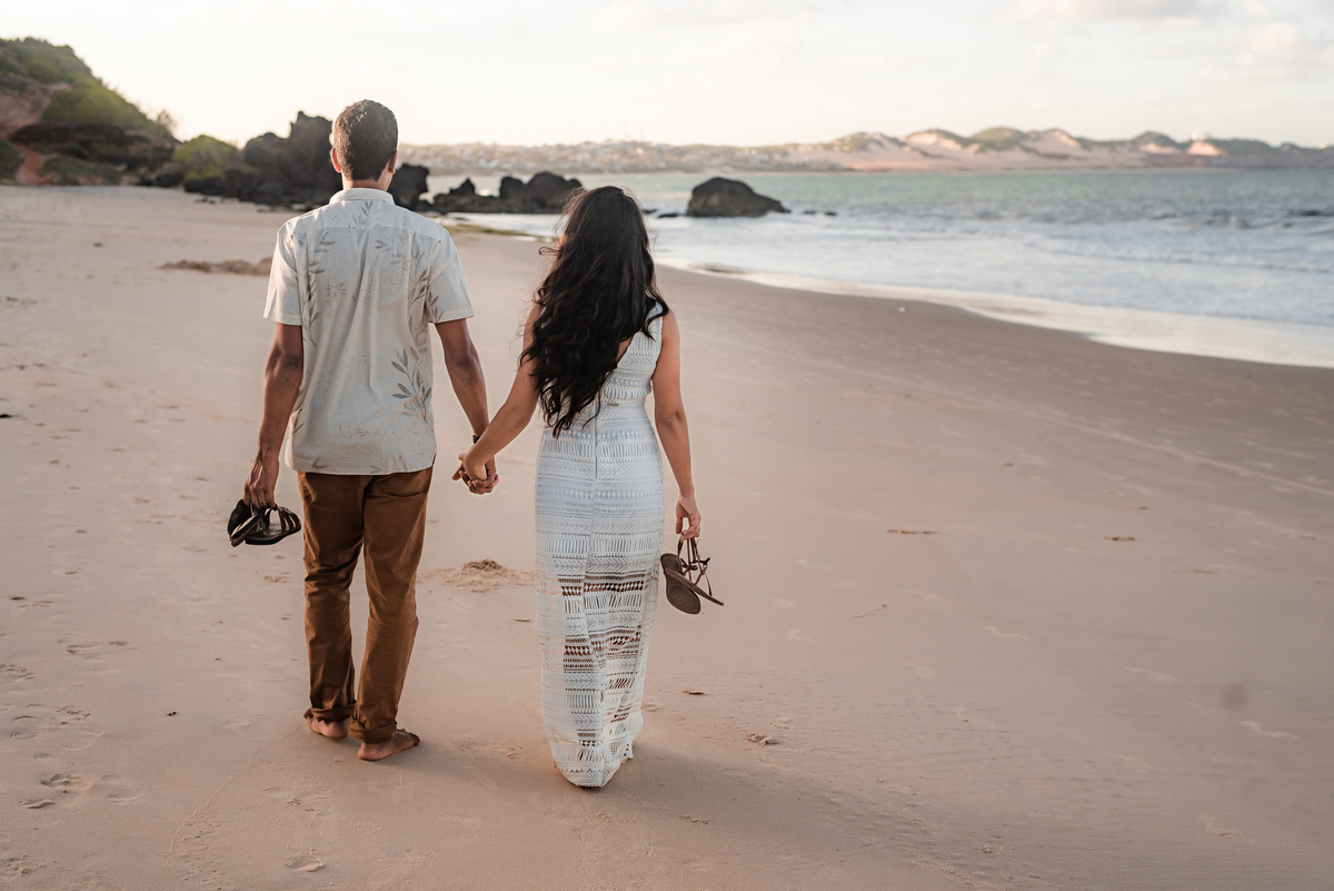 Ensaio de casal em natal rn, ensaio de casal em parnamirim rn, ensaio de casal na praia de cotovelo rn, ensaio de casal com cachorro, ensaio de casal com pet, ensaio de casal com tartaruga, ensaio de casal na praia, ensaio de casal em casa