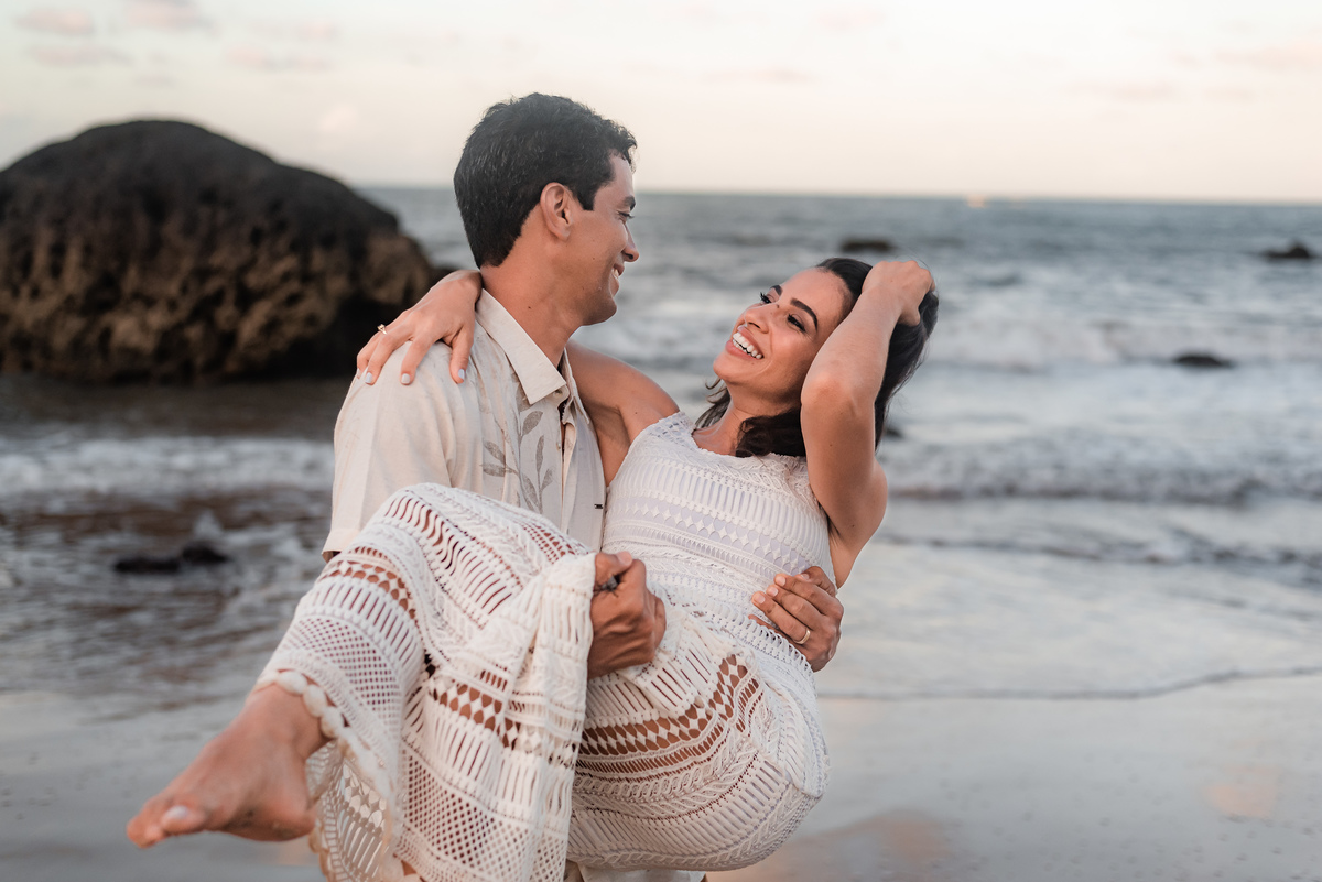 Ensaio de casal em natal rn, ensaio de casal em parnamirim rn, ensaio de casal na praia de cotovelo rn, ensaio de casal com cachorro, ensaio de casal com pet, ensaio de casal com tartaruga, ensaio de casal na praia, ensaio de casal em casa