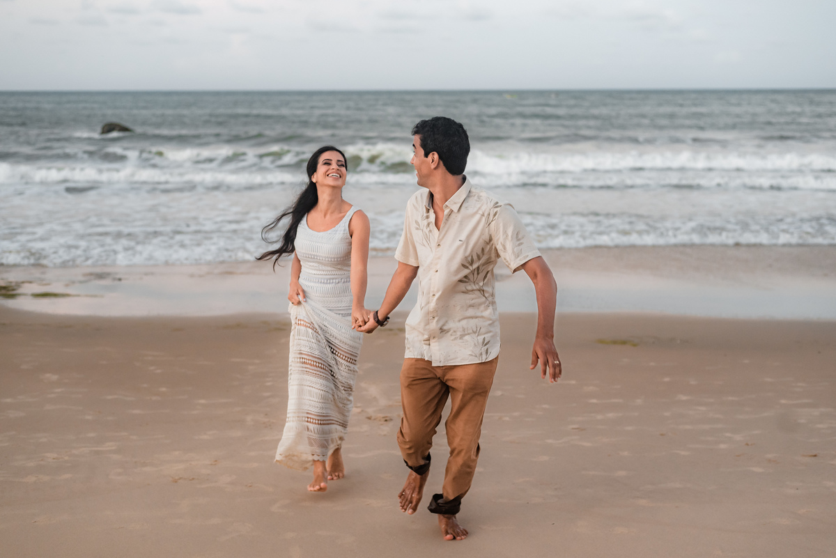 Ensaio de casal em natal rn, ensaio de casal em parnamirim rn, ensaio de casal na praia de cotovelo rn, ensaio de casal com cachorro, ensaio de casal com pet, ensaio de casal com tartaruga, ensaio de casal na praia, ensaio de casal em casa